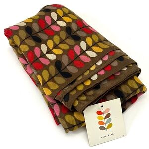 Uniqlo x Orla Kiely Scarf